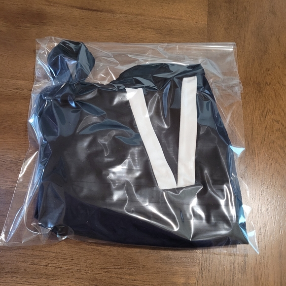 Catalina women's size Large 12-14 modest bathingsuit black - Picture 7 of 7